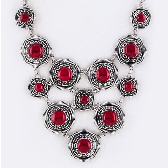 Sale: Pave Stone Disks Necklace Earring Set - Picture 4 of 8